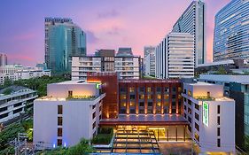 Holiday Inn Express Bangkok Sathorn