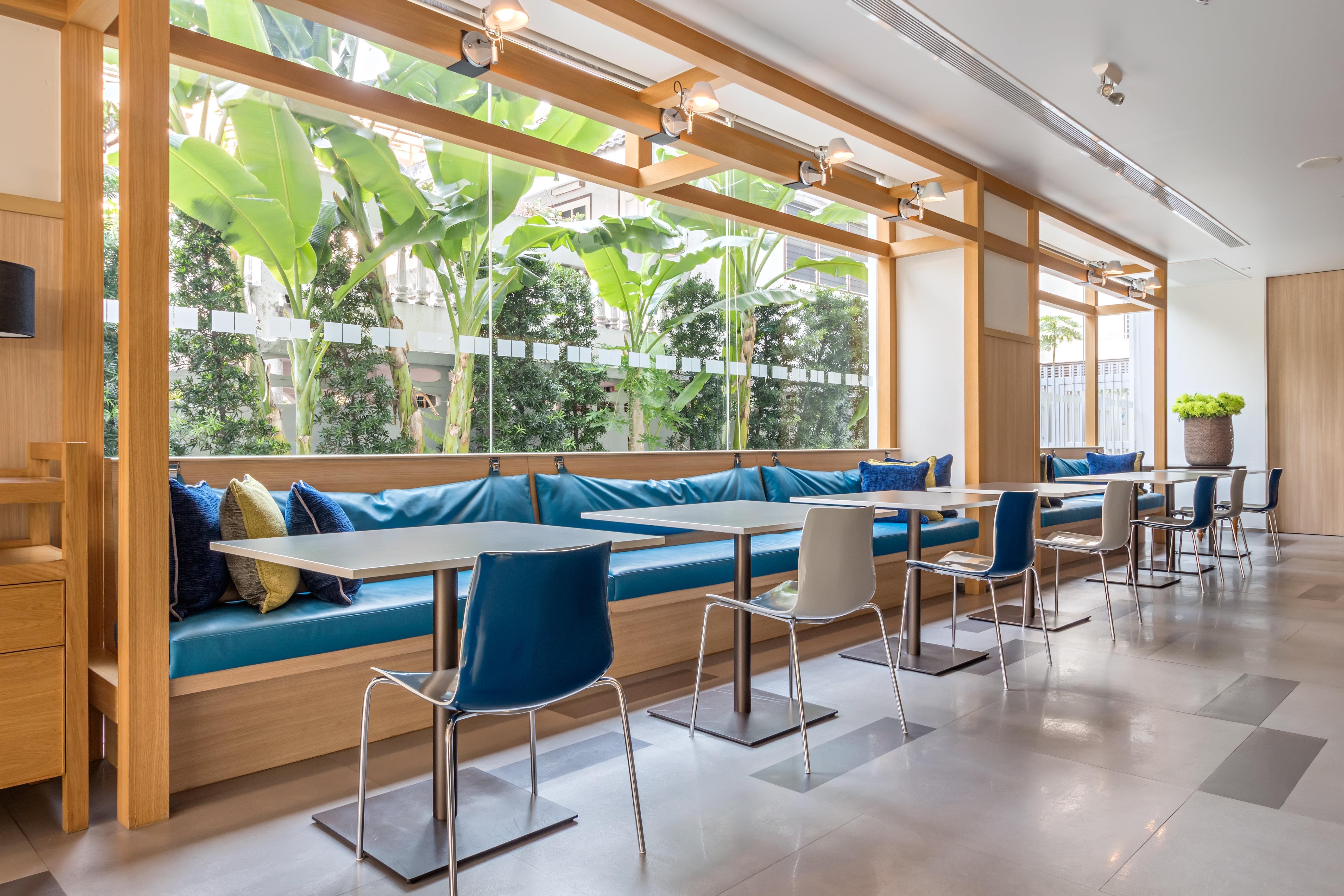 Holiday Inn Express Bangkok Sathorn By Ihg Exterior photo