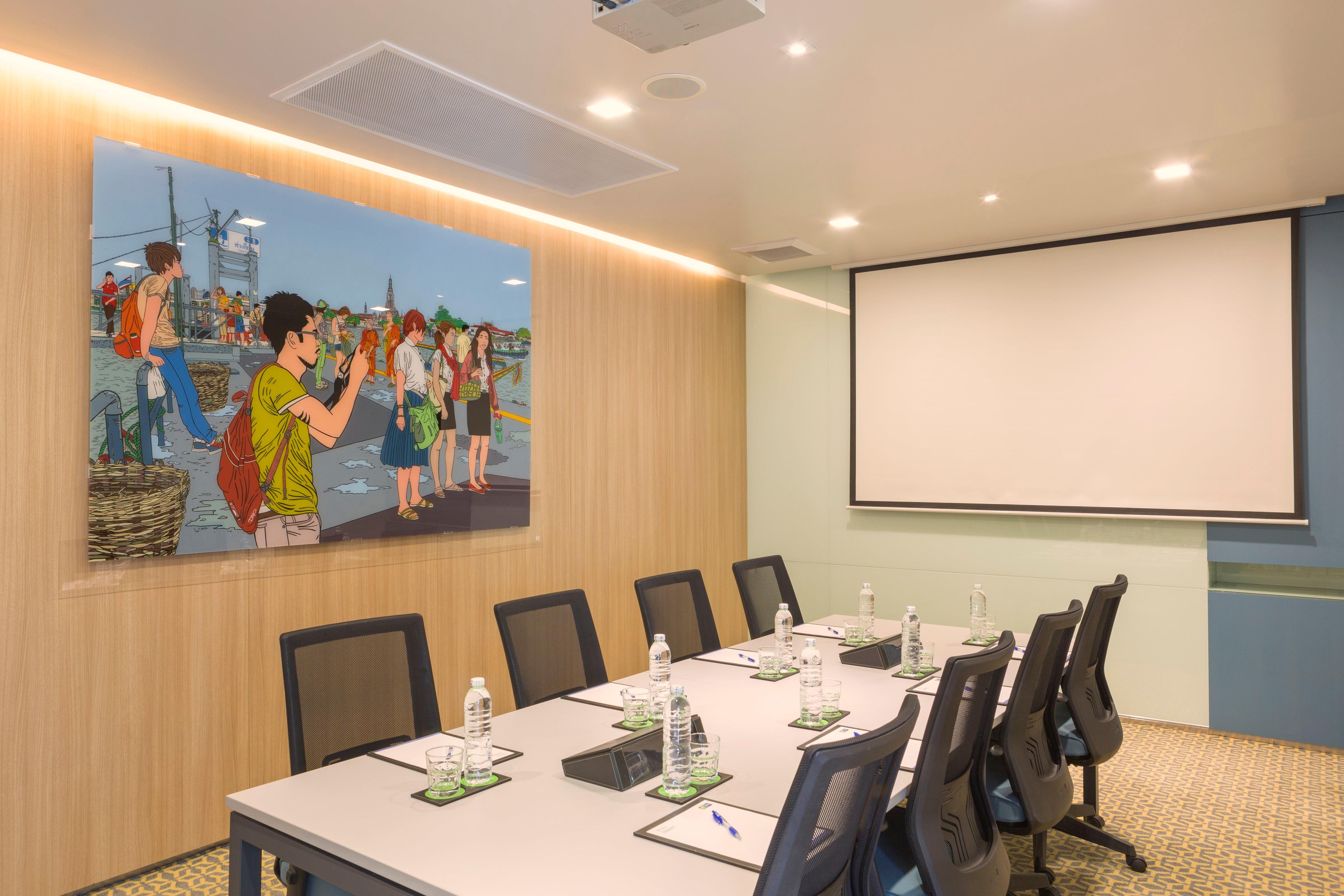 Holiday Inn Express Bangkok Sathorn By Ihg Exterior photo