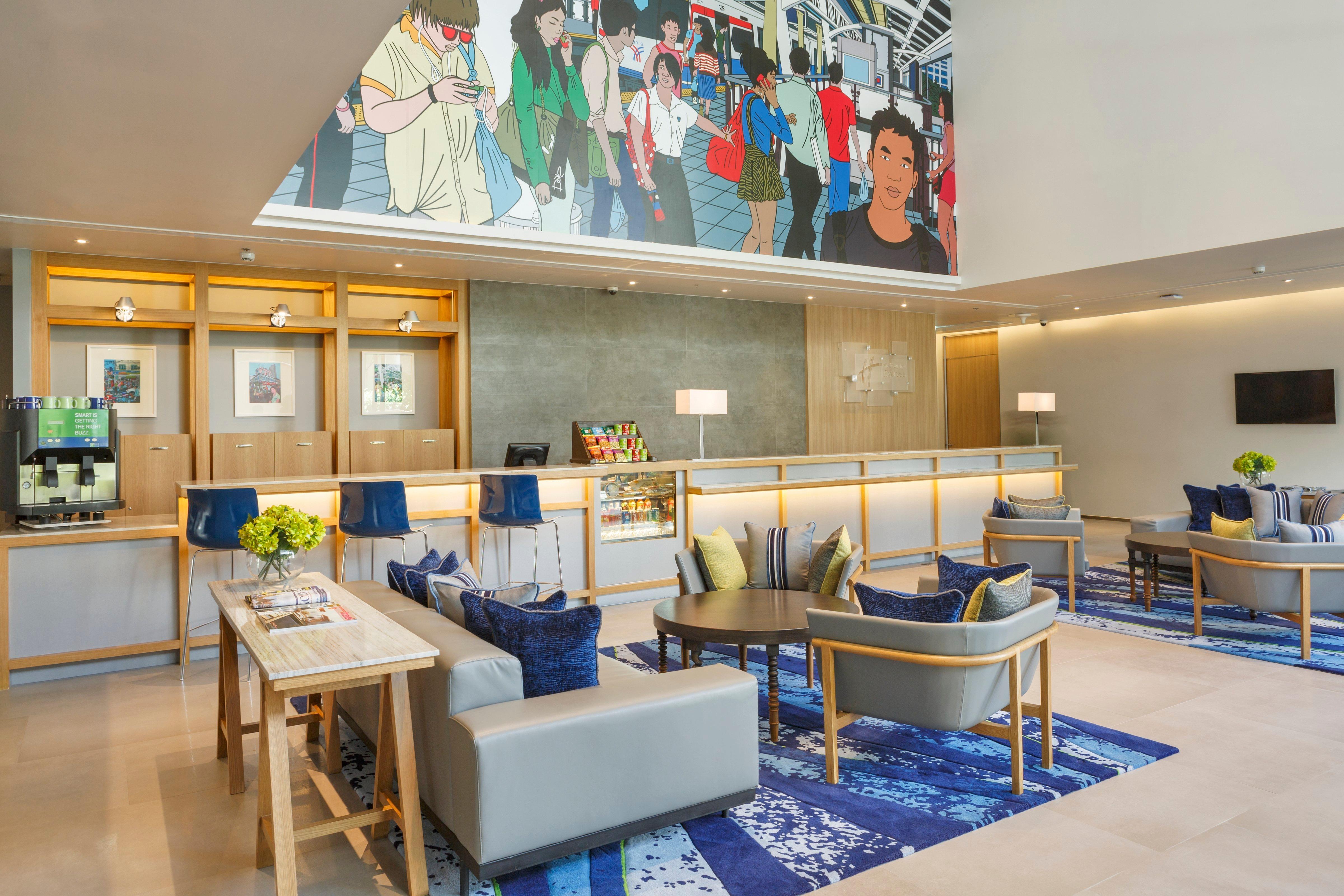 Holiday Inn Express Bangkok Sathorn By Ihg Exterior photo