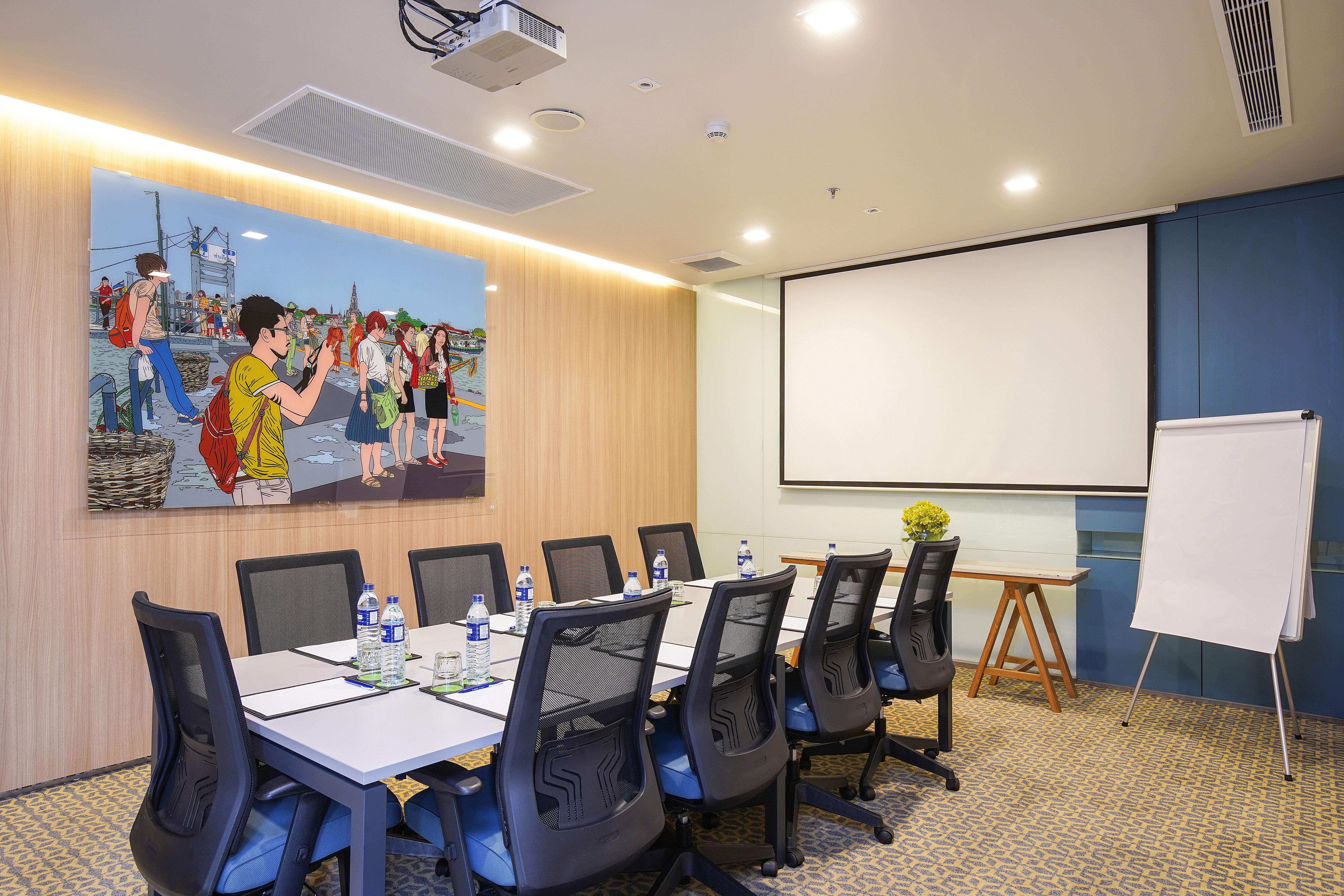 Holiday Inn Express Bangkok Sathorn By Ihg Exterior photo